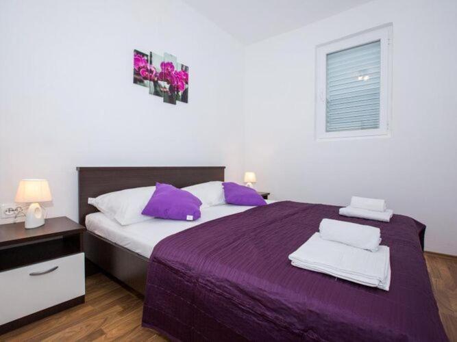 Villa Roza - One-Bedroom Apartment With Balcony 3 Adults Мокошица Экстерьер фото